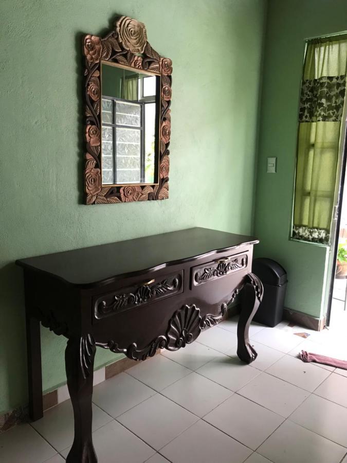 Villa Familiar El Ciruelo クエルナバカ エクステリア 写真